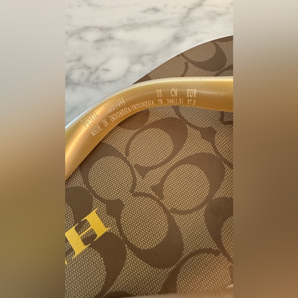 NWT NEW Coach Zak LOGO FLIP FLOP Khaki / Gold SIZE 7 - Picture 9 of 9